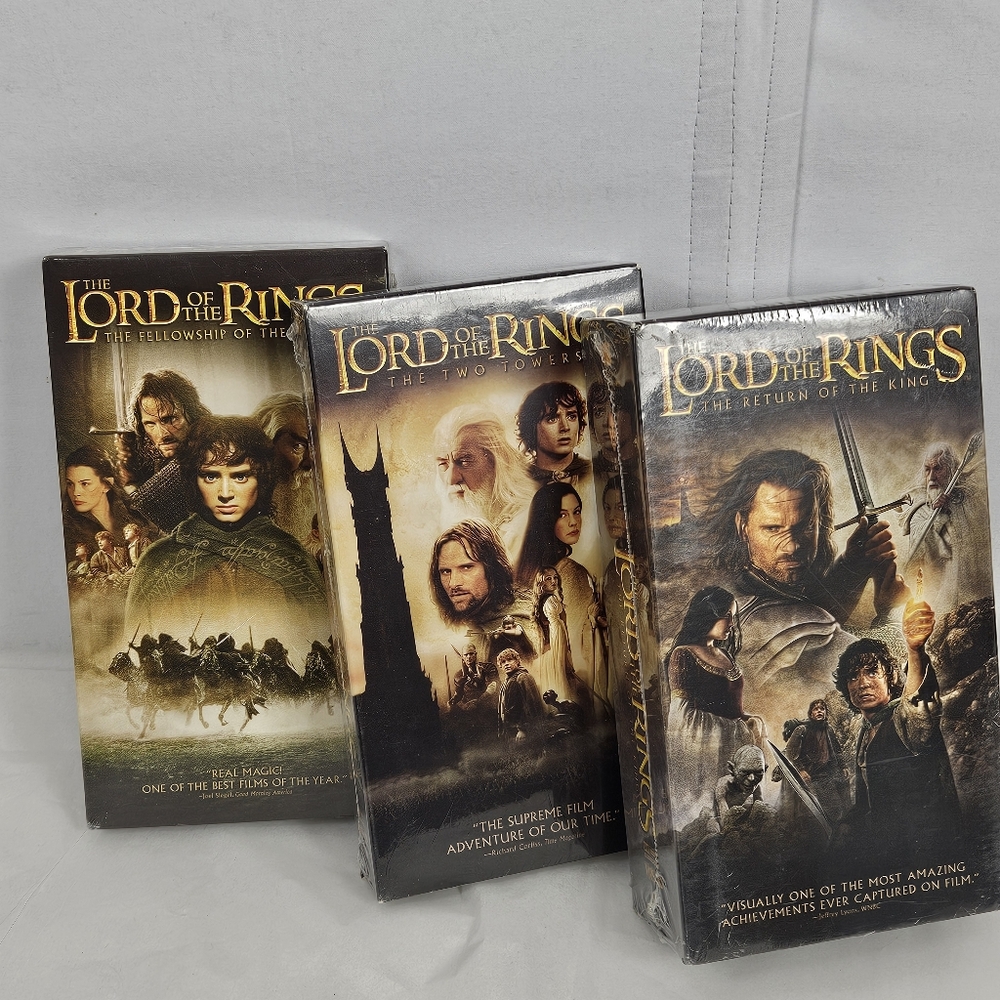 New factory sealed* VHS☆☆ Lord of the Rings trilogy♡ rare☆ collectable *